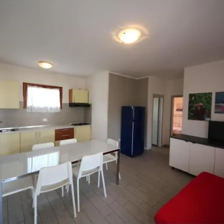 Charming With Ac, Garden And Parking Apartman Rosolina Mare
